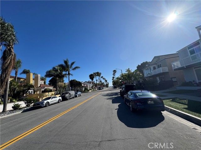 405 20th A, Huntington Beach, CA 92648