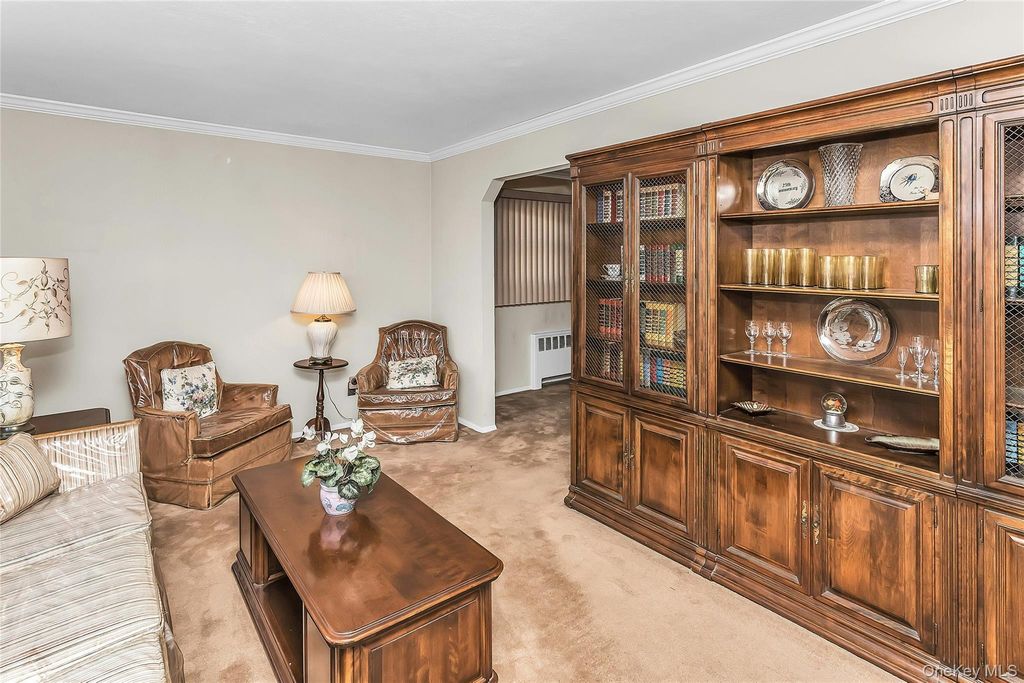 24 Fieldston Street, Westbury, NY 11590 — photo 4
