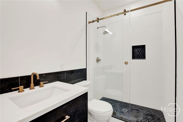 105 E Gwinnett Street 4, Savannah, GA 31401