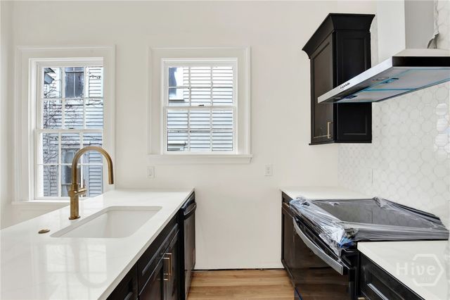 105 E Gwinnett Street 4, Savannah, GA 31401