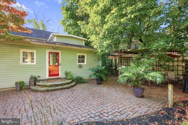 65 MATHEWS AVE, Doylestown, PA 18901