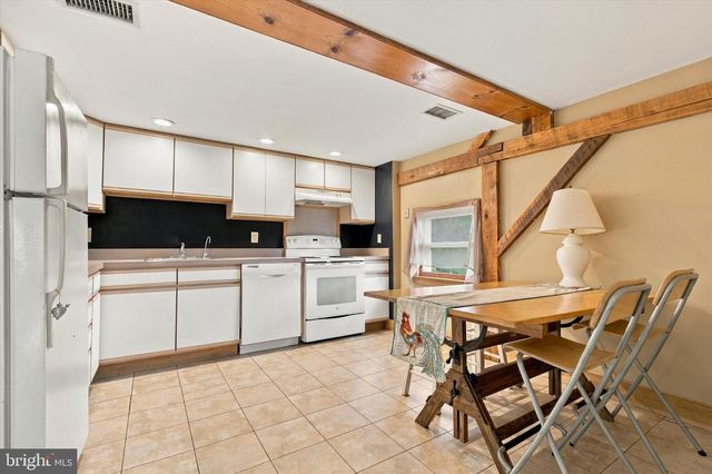 65 MATHEWS AVE, Doylestown, PA 18901