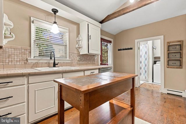 65 MATHEWS AVE, Doylestown, PA 18901