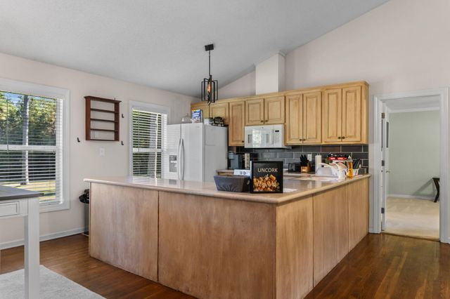 1741 W Bypass Road, Thomson, GA 30824