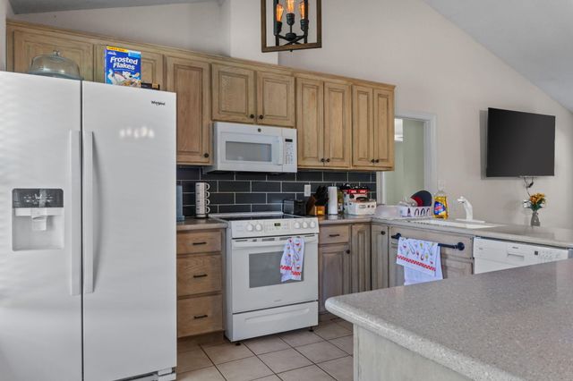 1741 W Bypass Road, Thomson, GA 30824