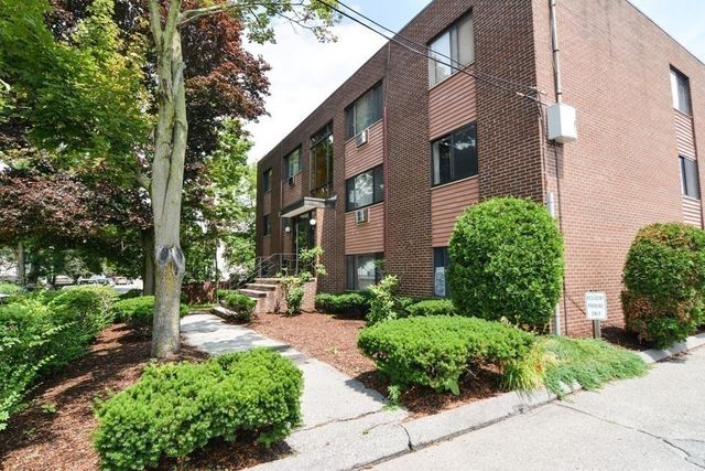 9 Ryder 15-1, Arlington, MA 02476