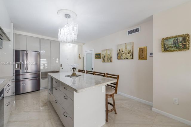 1980 S Ocean Drive 18D, Hallandale Beach, FL 33009