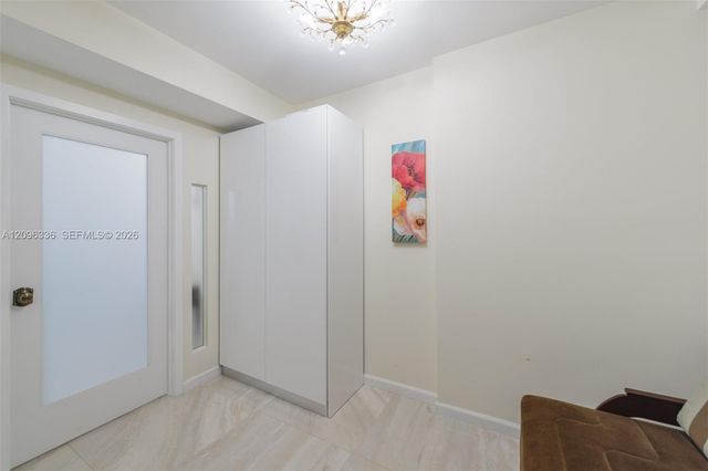 1980 S Ocean Drive 18D, Hallandale Beach, FL 33009