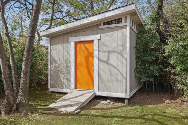 1300 Kendolph Drive, Denton, TX 76205