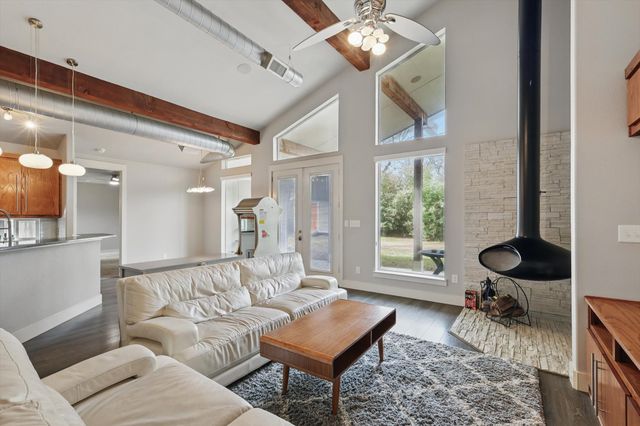 1300 Kendolph Drive, Denton, TX 76205