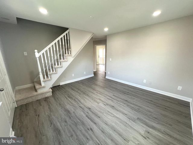 548 MARLYN, Essex, MD 21221