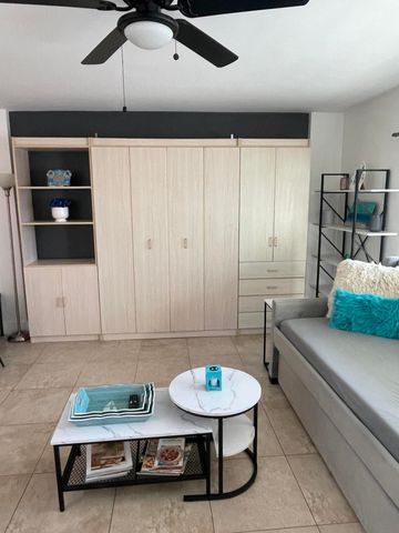 2900 NE 30th Street B-2, Fort Lauderdale, FL 33306