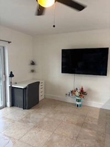 2900 NE 30th Street B-2, Fort Lauderdale, FL 33306