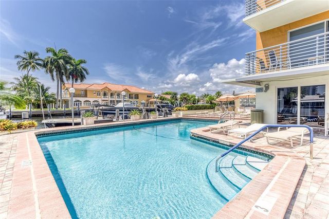 2900 NE 30th Street B-2, Fort Lauderdale, FL 33306