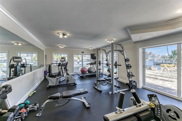 2900 NE 30th Street B-2, Fort Lauderdale, FL 33306