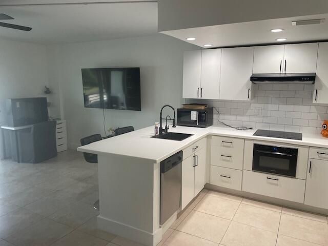 2900 NE 30th Street B-2, Fort Lauderdale, FL 33306