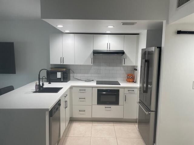 2900 NE 30th Street B-2, Fort Lauderdale, FL 33306