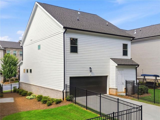 3252 Bartee Walk, Suwanee, GA 30024