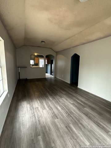 515 MARY ST, San Antonio, TX 78214