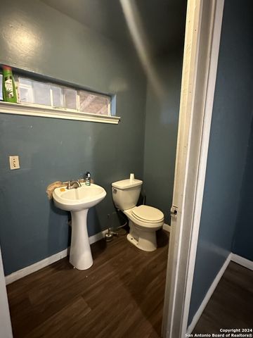 515 MARY ST, San Antonio, TX 78214