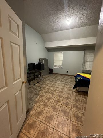 515 MARY ST, San Antonio, TX 78214