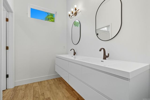 7452 Northwood Drive, Benton, AR 72019