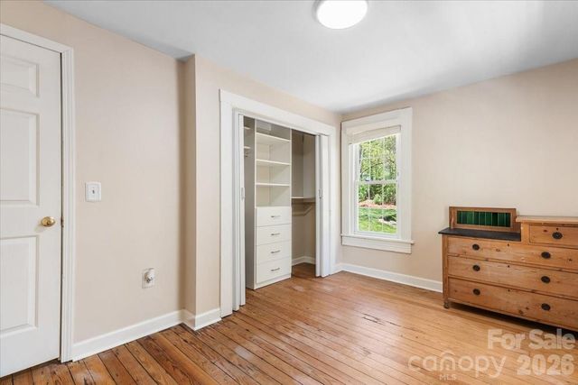 14 Woodrow Avenue, Asheville, NC 28801