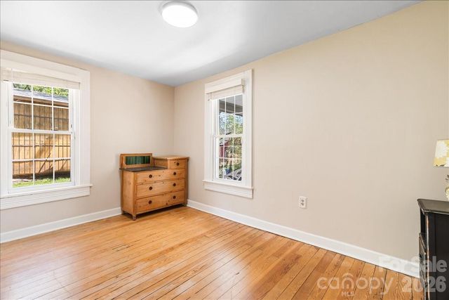 14 Woodrow Avenue, Asheville, NC 28801