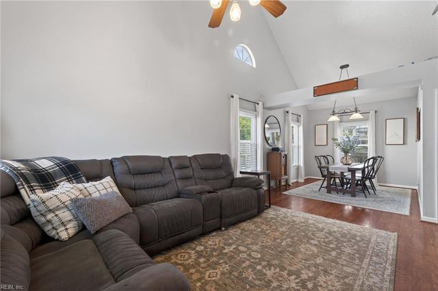 704 Frigate DR, Newport News, VA 23608