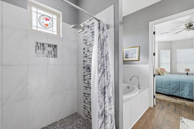 1221 FM 272, Leonard, TX 75452