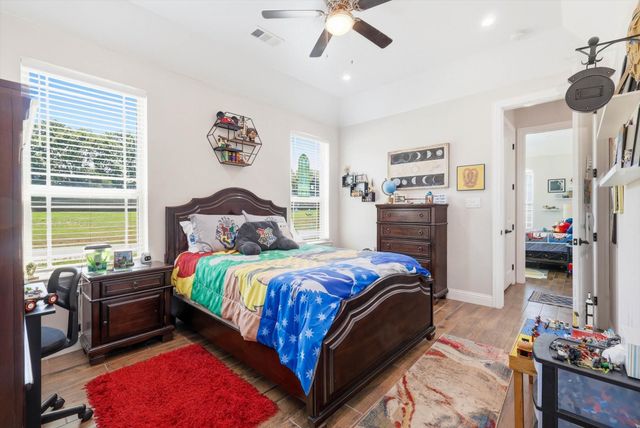1221 FM 272, Leonard, TX 75452