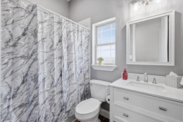 1221 FM 272, Leonard, TX 75452