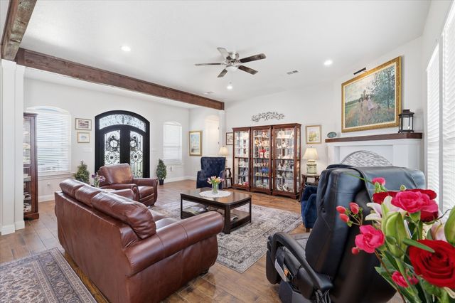 1221 FM 272, Leonard, TX 75452