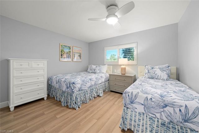 1919 Olde Middle Gulf DR 401, Sanibel, FL 33957