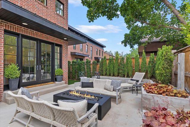 1059 S FOOTHILL DR, Salt Lake City, UT 84108