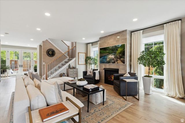 1059 S FOOTHILL DR, Salt Lake City, UT 84108