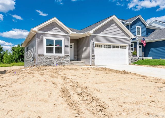 10020 Santa Lucia Court, Grand Blanc, MI 48439