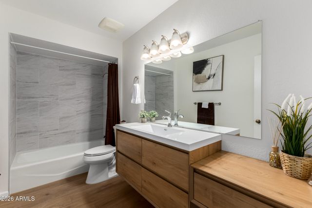 8361 E VIA DE LA ESCUELA --, Scottsdale, AZ 85258