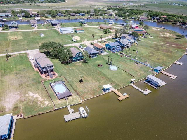 1981 County Road 291, Sargent, TX 77414