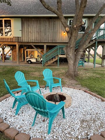 1981 County Road 291, Sargent, TX 77414