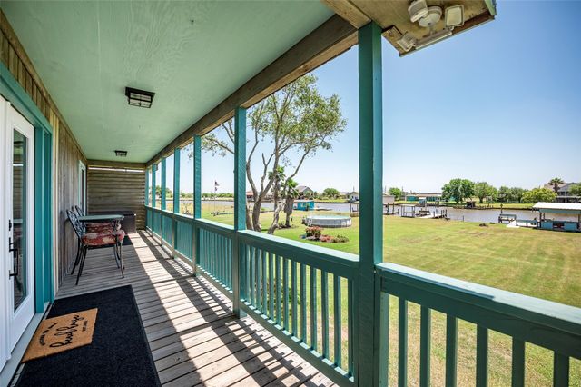 1981 County Road 291, Sargent, TX 77414