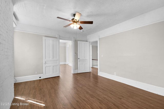 1347 S Floyd St, Louisville, KY 40208