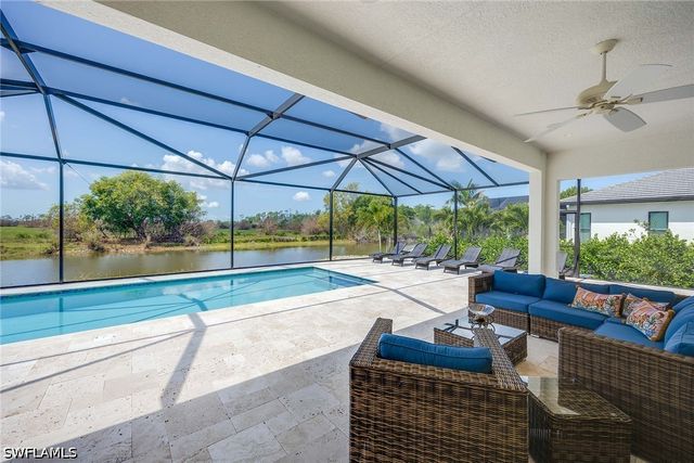 18457 Royal Hammock BLVD, Naples, FL 34114