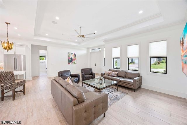 18457 Royal Hammock BLVD, Naples, FL 34114