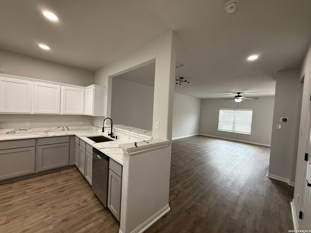 3431 foster, San Antonio, TX 78222