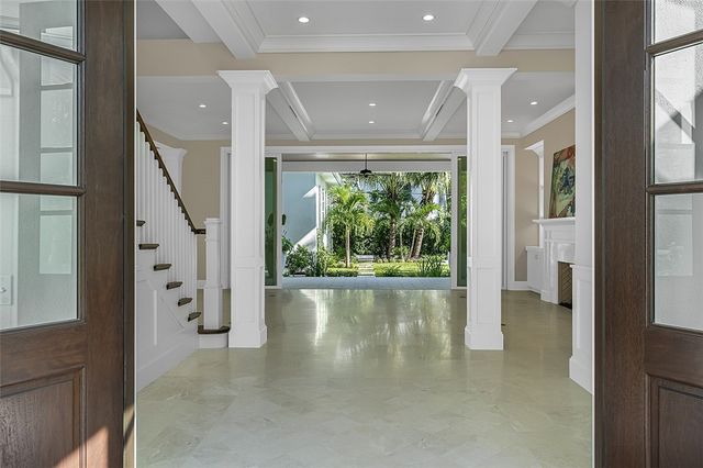 765 Azalea Lane, Vero Beach, FL 32963