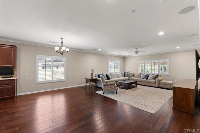 210 20th Street, Upland, CA 91784