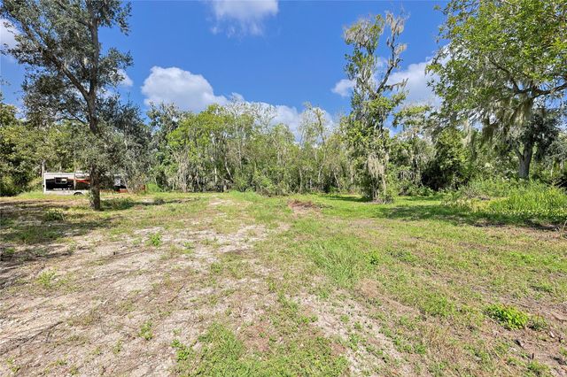 6306 County Road 244, Brazoria, TX 77422