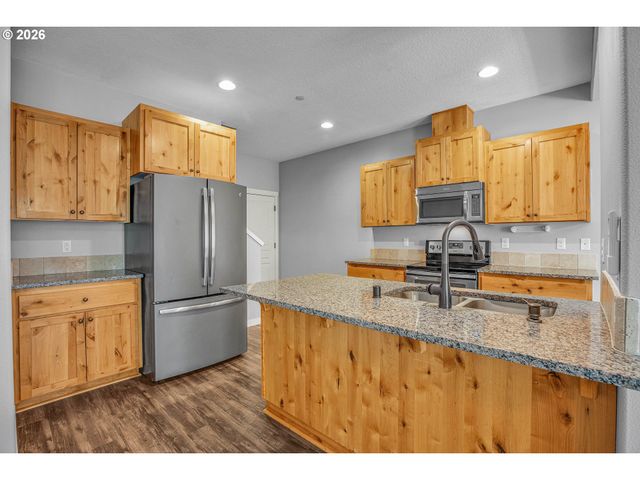 60 N 41ST Pl, Ridgefield, WA 98642