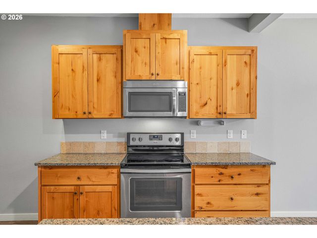 60 N 41ST Pl, Ridgefield, WA 98642